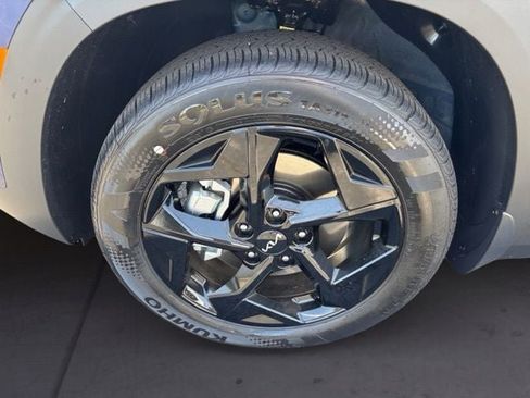 Certified 2026 Kia Seltos EX w/ EX Sunroof Package AWD/4WD image 9