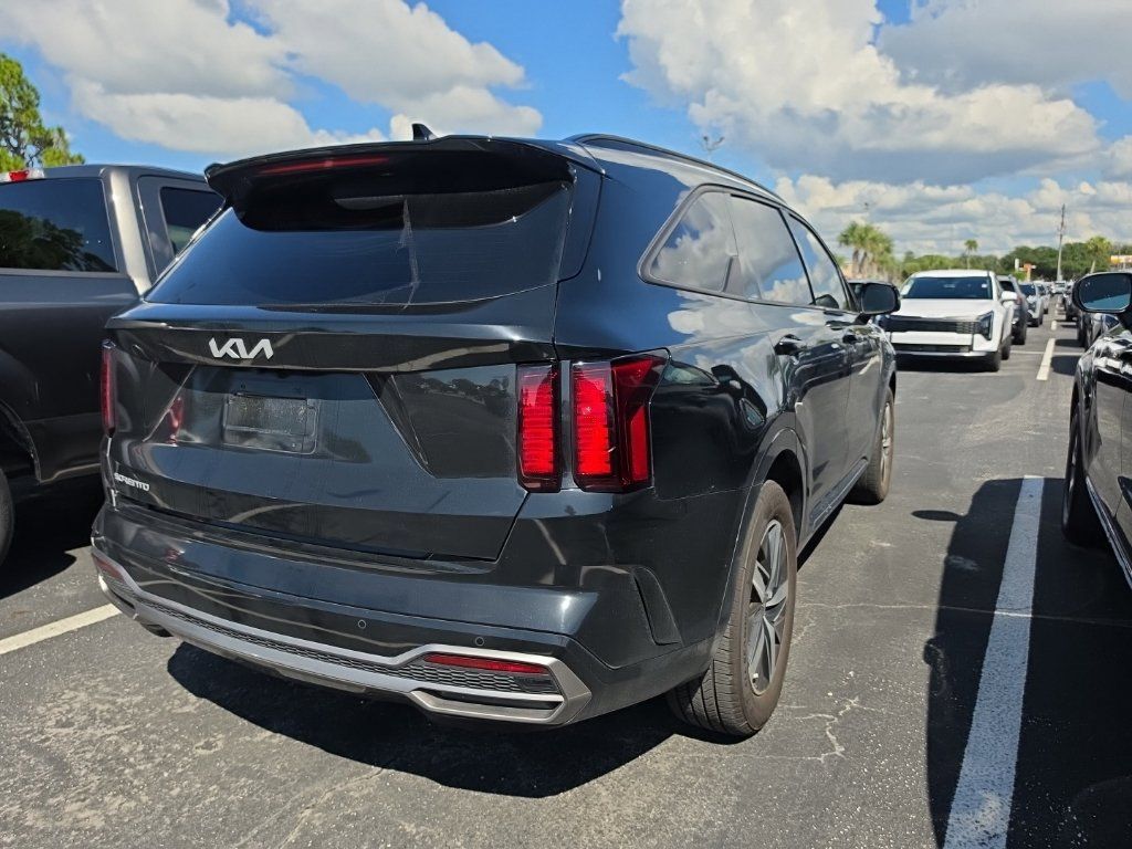 Used 2023 Kia Sorento EX FWD image 15