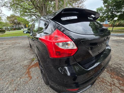 Used 2013 Ford Focus ST image 29