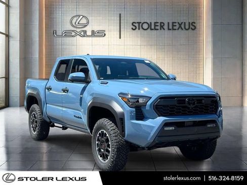 Used 2026 Toyota Tacoma TRD Off-Road w/ TRD Off Road Premium Package AWD/4WD image 1