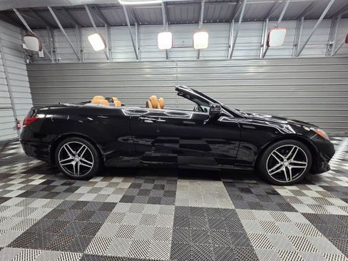 Used 2016 Mercedes-Benz E 400 Cabriolet image 10