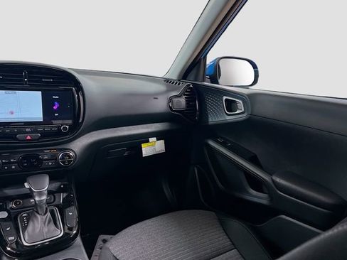 New 2025 Kia Soul EX image 24