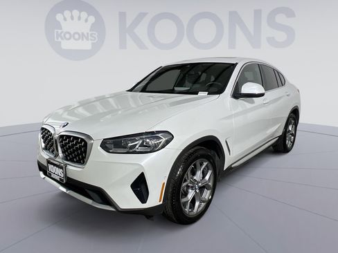 Used 2024 BMW X4 xDrive30i image 1