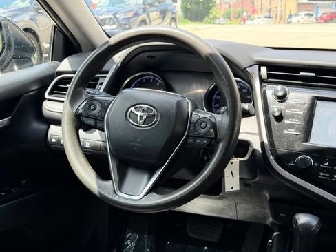 Used 2020 Toyota Camry LE w/ Carpet Mat Package AWD/4WD image 27