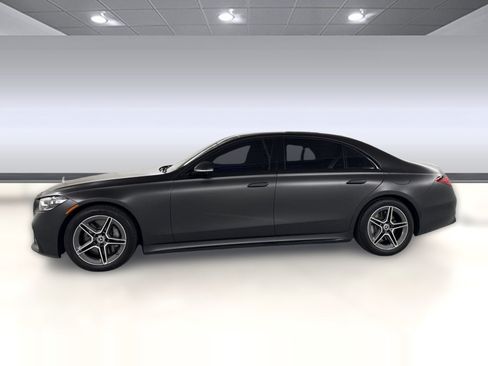 Certified 2026 Mercedes-Benz S 580e 4MATIC Sedan image 2