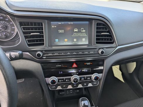 Used 2020 Hyundai Elantra SEL w/ Cargo Package (C1) image 18