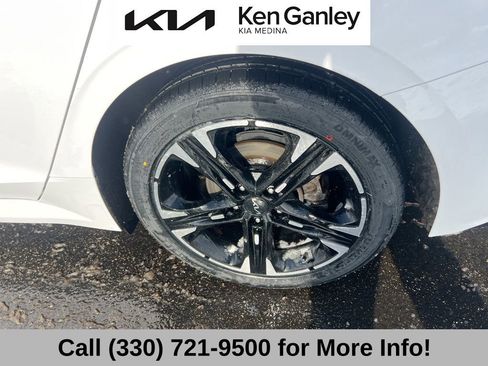 Used 2023 Kia K5 GT-Line image 24