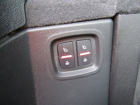 Used 2018 Audi Q7 3.0T Premium Plus image 53