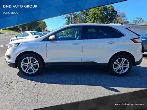 Used 2017 Ford Edge Titanium w/ Technology Package AWD/4WD image 1