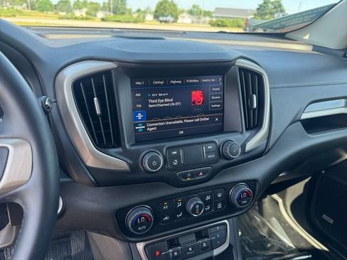 Used 2024 GMC Terrain Denali w/ Denali Premium Package AWD/4WD image 21