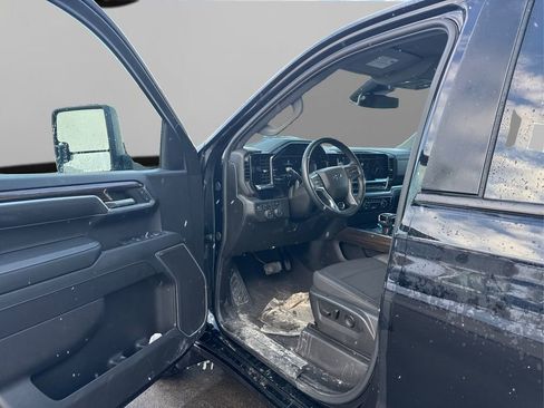 Used 2024 Chevrolet Silverado 1500 RST w/ Z71 Off-Road Package image 8