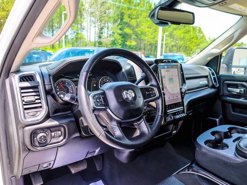 Used 2024 RAM 2500 Laramie AWD/4WD image 16