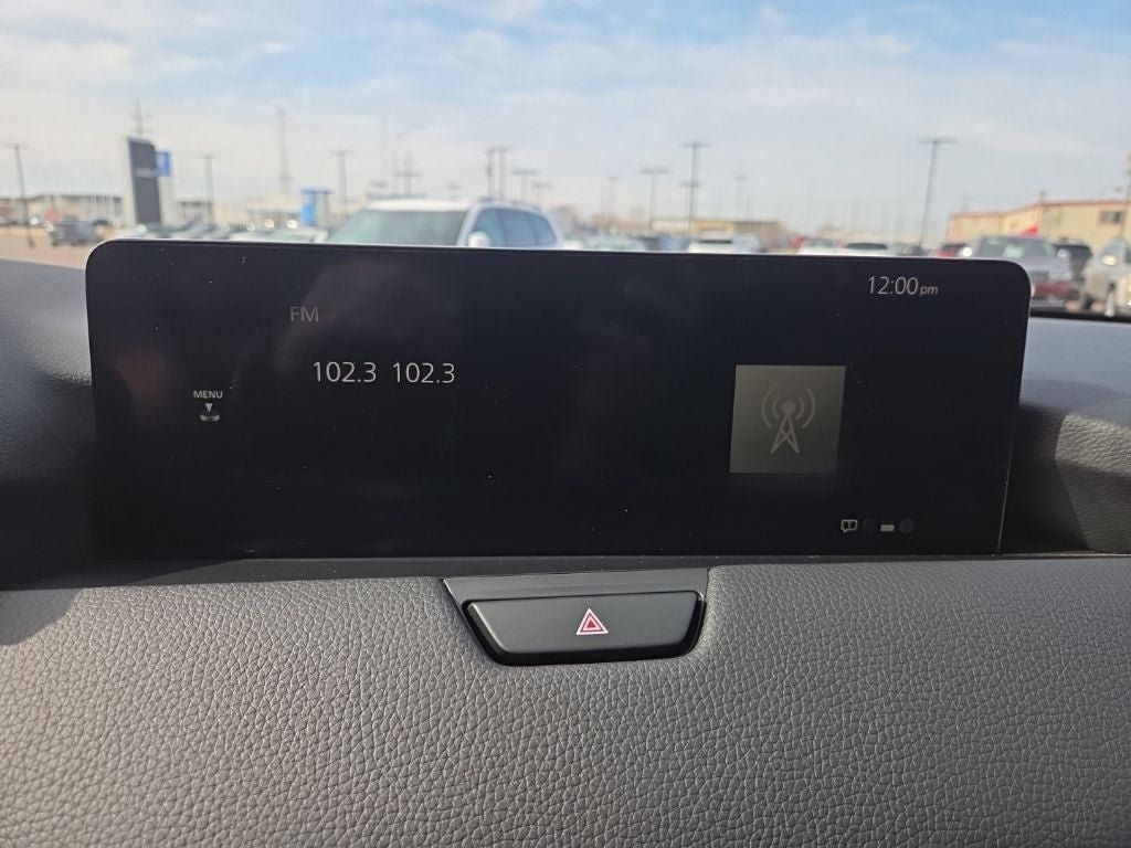 Used 2025 MAZDA CX-90 Plug-In Hybrid w/ Preferred AWD/4WD image 16