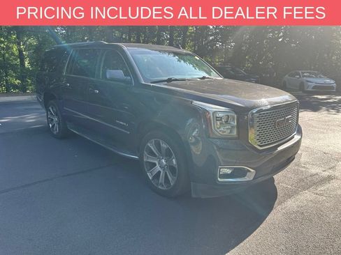 Used 2017 GMC Yukon XL Denali w/ Open Road Package AWD/4WD image 1