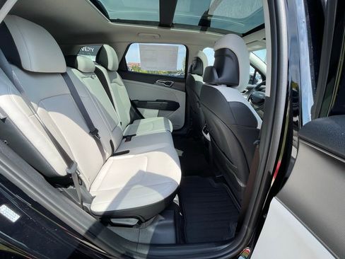 New 2026 Kia Sportage EX w/ EX Panorama Roof Package FWD image 26