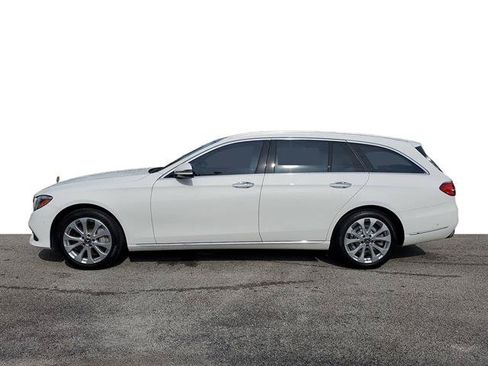Used 2018 Mercedes-Benz E 400 4MATIC Wagon image 2
