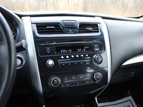 Used 2015 Nissan Altima 2.5 S image 24