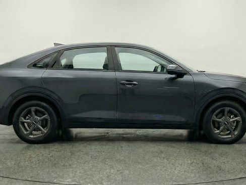 Used 2025 Kia K4 FWD image 11