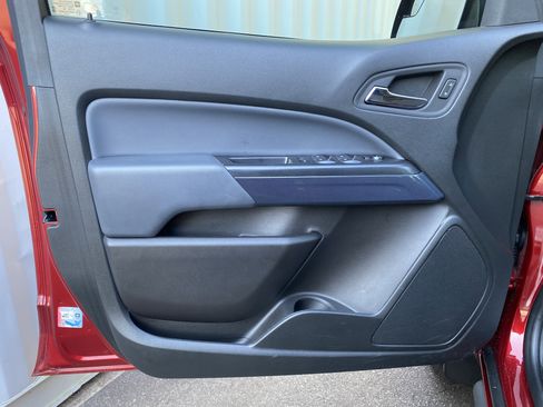 Used 2021 Chevrolet Colorado Z71 image 14