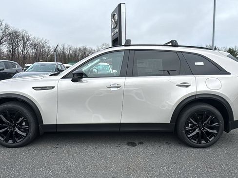 New 2026 MAZDA CX-90 Plug-In Hybrid w/Premium Sport image 4