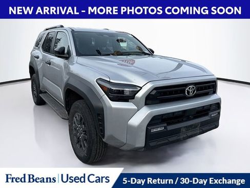 Used 2025 Toyota 4Runner TRD Sport Premium image 1