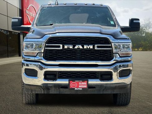 Used 2024 RAM 2500 Tradesman w/ Chrome Appearance Group AWD/4WD image 11