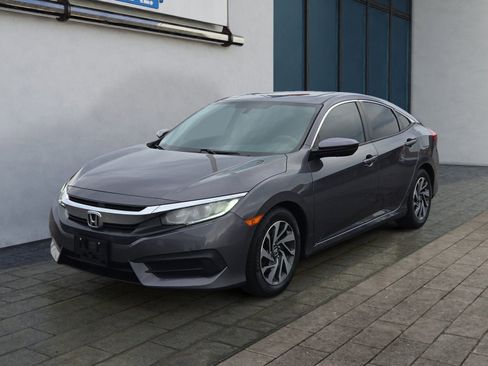 Used 2017 Honda Civic EX image 7