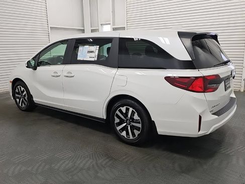 New 2026 Honda Odyssey EX-L image 5