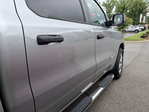 Used 2023 RAM 1500 Big Horn AWD/4WD image 12