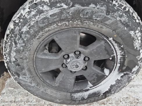 Used 2009 Toyota Tacoma DBL CAB 4WD LB AT image 9