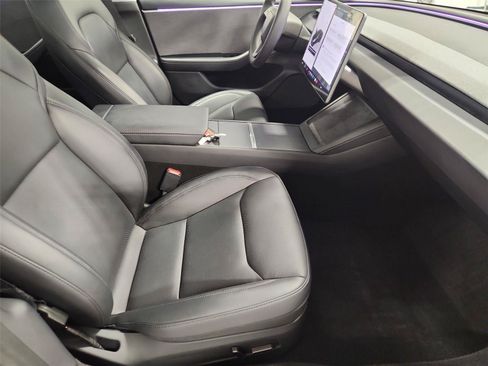 Used 2025 Tesla Model 3 Long Range RWD image 27