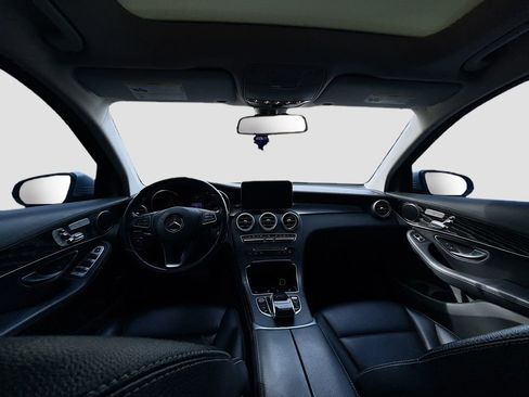 Used 2016 Mercedes-Benz GLC 300 GLC 300 image 22
