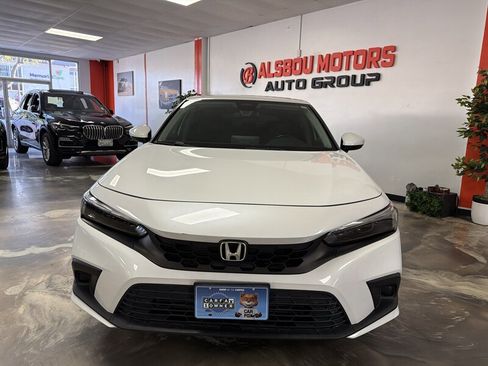 Used 2022 Honda Civic EX-L image 2