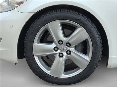 Used 2011 Lexus LS 460 w/ Comfort Pkg image 9