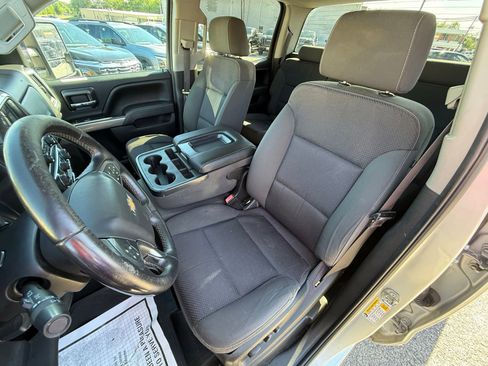 Used 2016 Chevrolet Silverado 2500 LT w/ LT Convenience Package AWD/4WD image 11