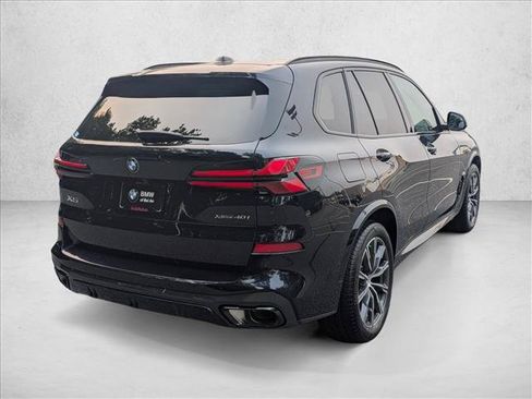 New 2026 BMW X5 xDrive40i w/ M Sport Package AWD/4WD image 2