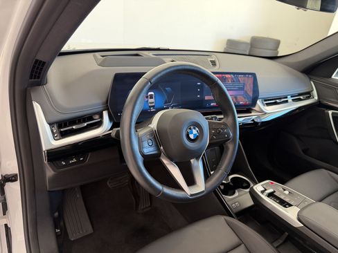 Certified 2024 BMW X1 xDrive28i w/ Technology Package AWD/4WD image 4