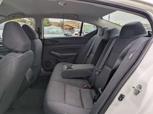 Used 2025 Nissan Altima 2.5 SV FWD image 28