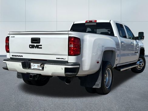 Used 2019 GMC Sierra 3500 Denali w/ Duramax Plus Package image 2