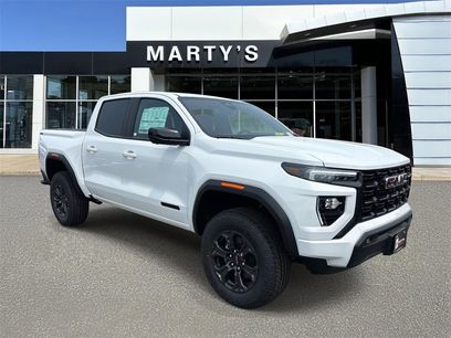 New 2025 GMC Canyon Elevation w/ Convenience Package