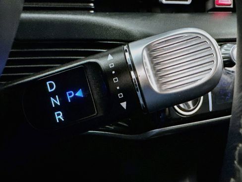 Used 2024 Hyundai Ioniq 5 SEL image 19