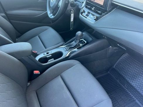 Used 2023 Toyota Corolla LE image 18
