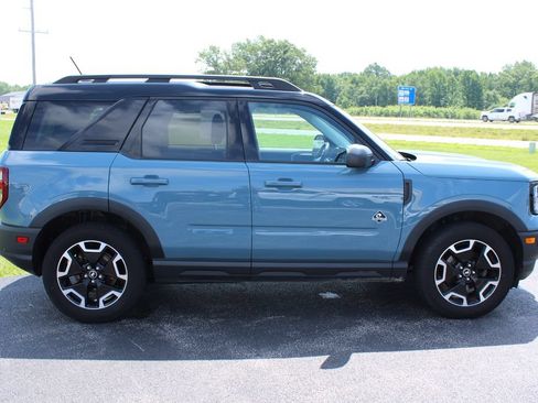 Used 2022 Ford Bronco Sport Outer Banks w/ Tech Package AWD/4WD image 17