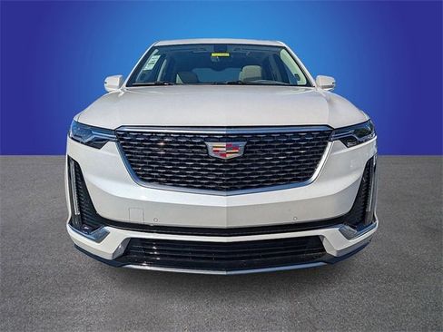 New 2025 Cadillac XT6 Premium Luxury w/ Technology Package image 8