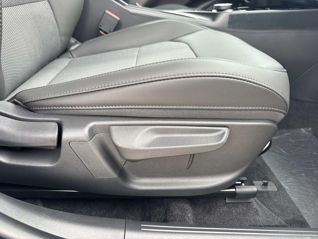 New 2026 Kia Niro Wind FWD image 13
