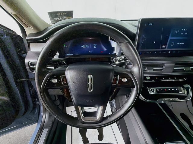 Used 2024 Lincoln Corsair AWD w/ Equipment Group 101A image 11