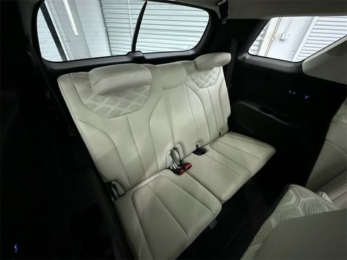 Used 2020 Hyundai Palisade Limited image 19