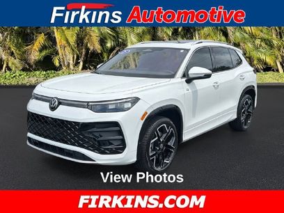 Used 2025 Volkswagen Tiguan SEL R-Line