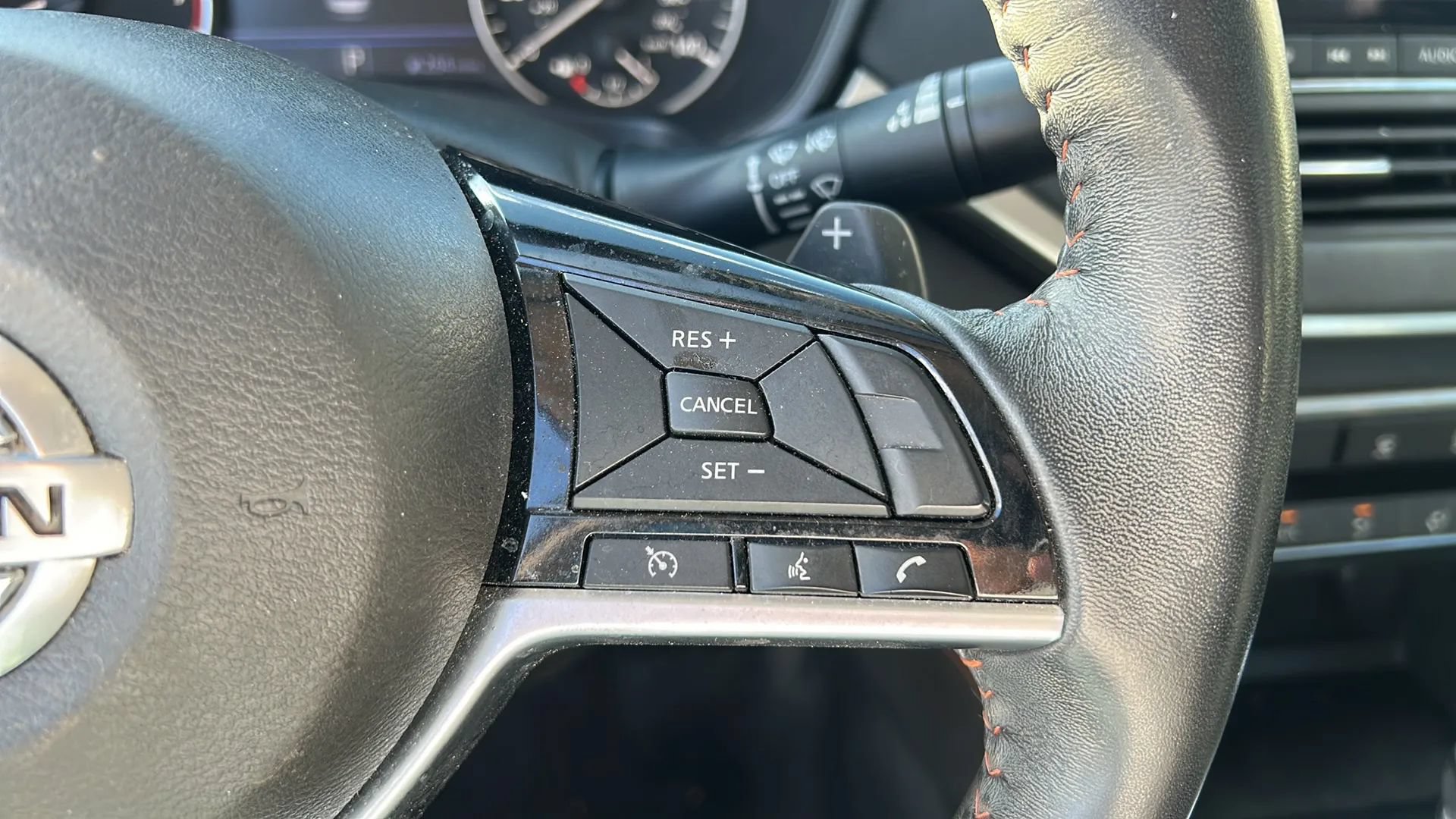 Used 2020 Nissan Altima 2.5 SR FWD image 16