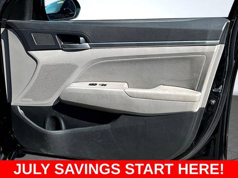 Used 2020 Hyundai Elantra Value Edition FWD image 27